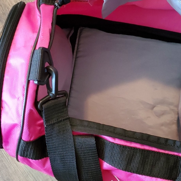 Adidas Pink Duffle Bag - Picture 2 of 6
